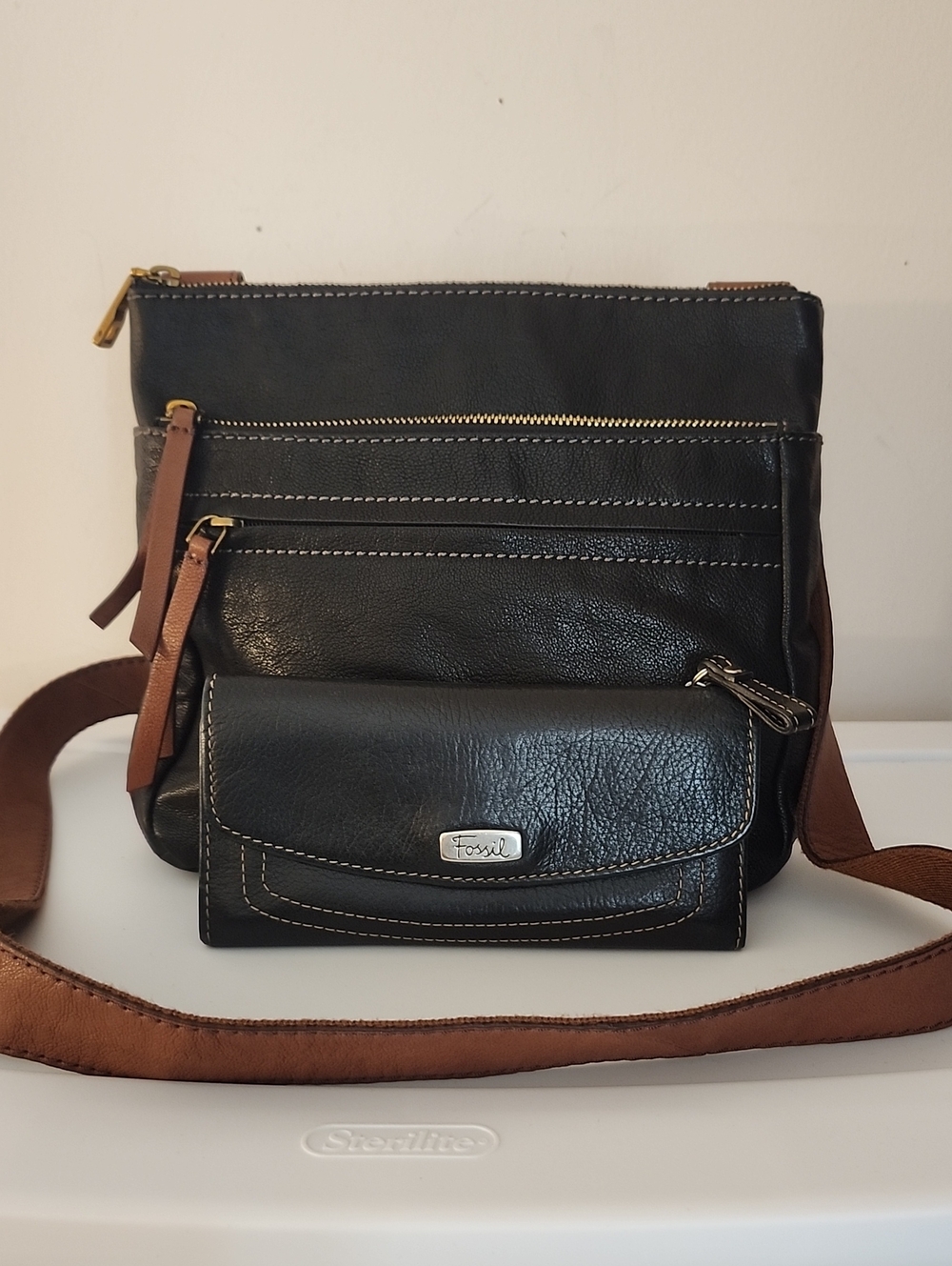Fossil Corey Crossbody w/Free Fossil Wallet